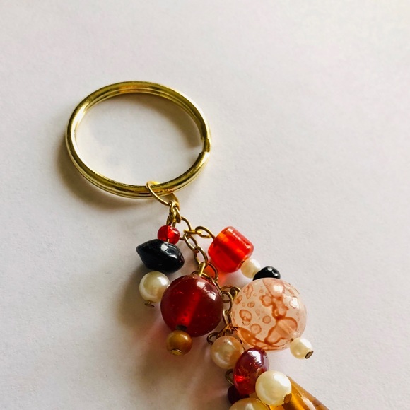 Handmade Gold Cascading Keychain - Picture 2 of 3
